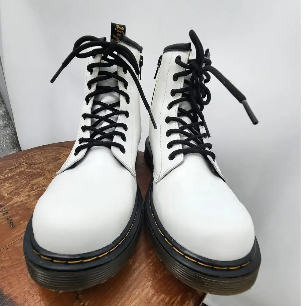 Doc Dr Martens‎ 1460 Junior Ladies 5 White 8 Eye Boots